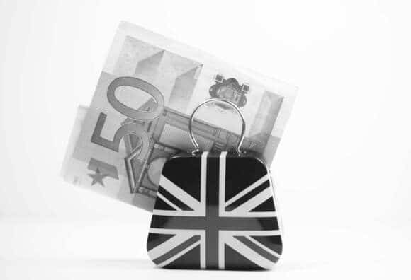 Travailler en France après le Brexit : le point sur le titre de séjour et le permis de travail